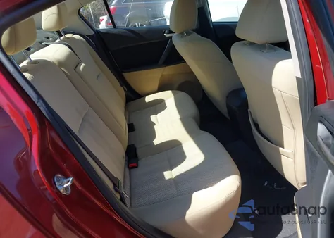 2010 Mazda 3 z USA, uszkodzony, nr VIN JM1BL1SG8A1212639